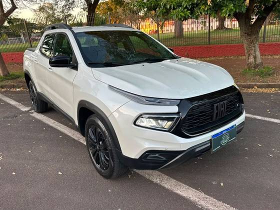 FIAT TORO 1.3 TURBO 270 FLEX VOLCANO AT6 FIAT TORO 1.3 TURBO 270 FLEX VOLCANO AT6